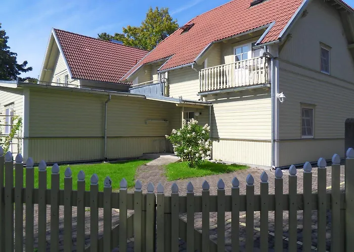 约翰别墅酒店 派尔努